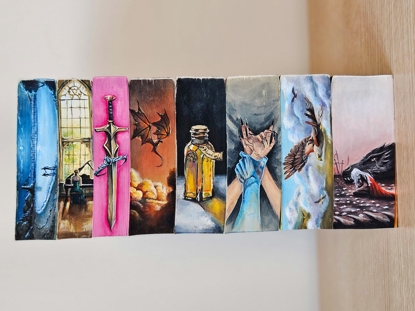Throne of Glass hand-painted set 3 sides