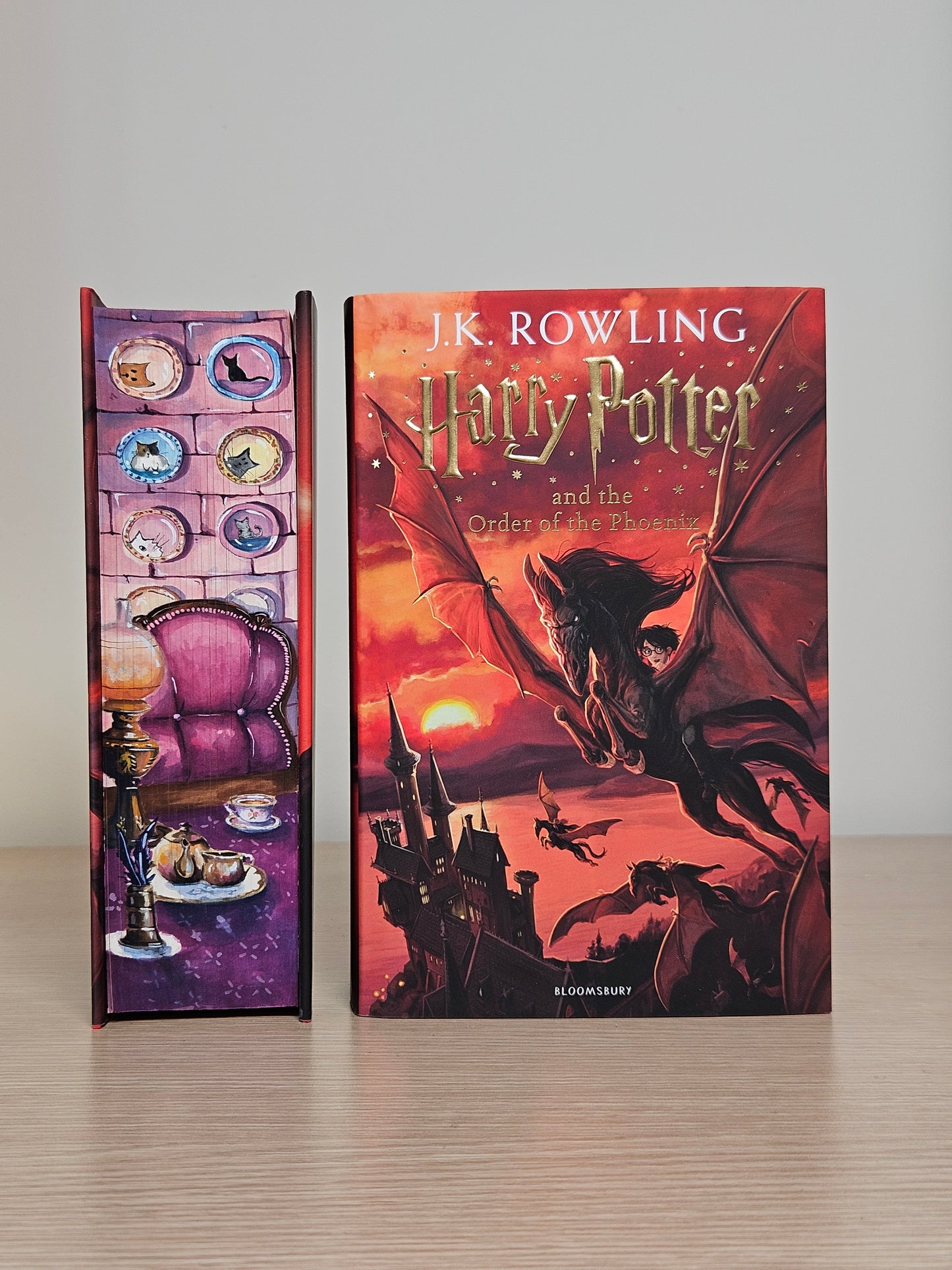 Harry Potter by JK Rowling hand-painted set 1 side