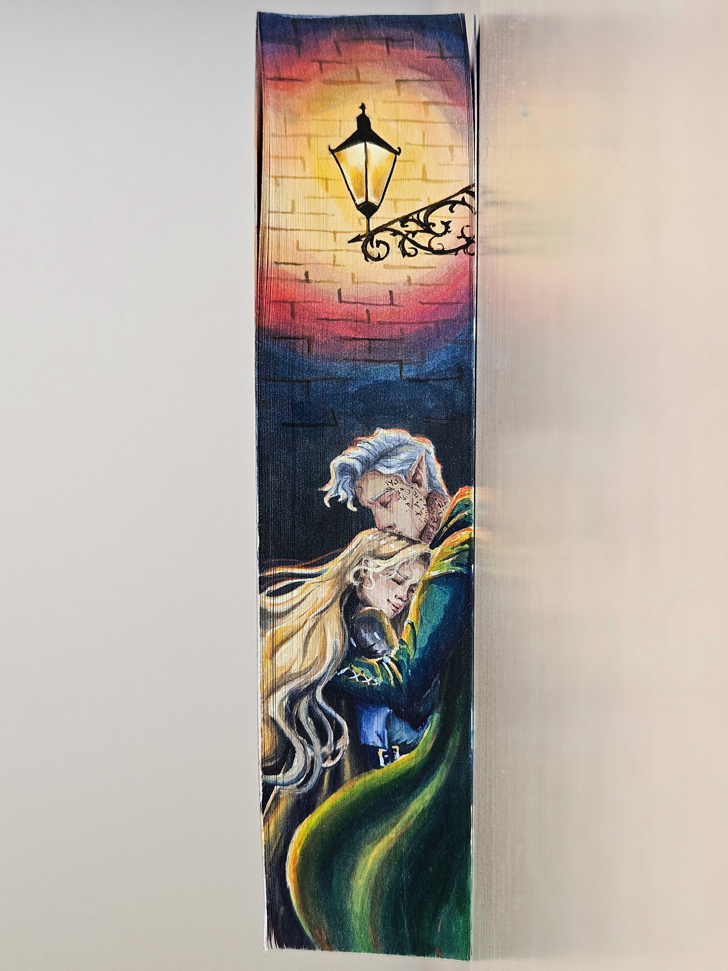Queen of Shadows Fore-edge Painting