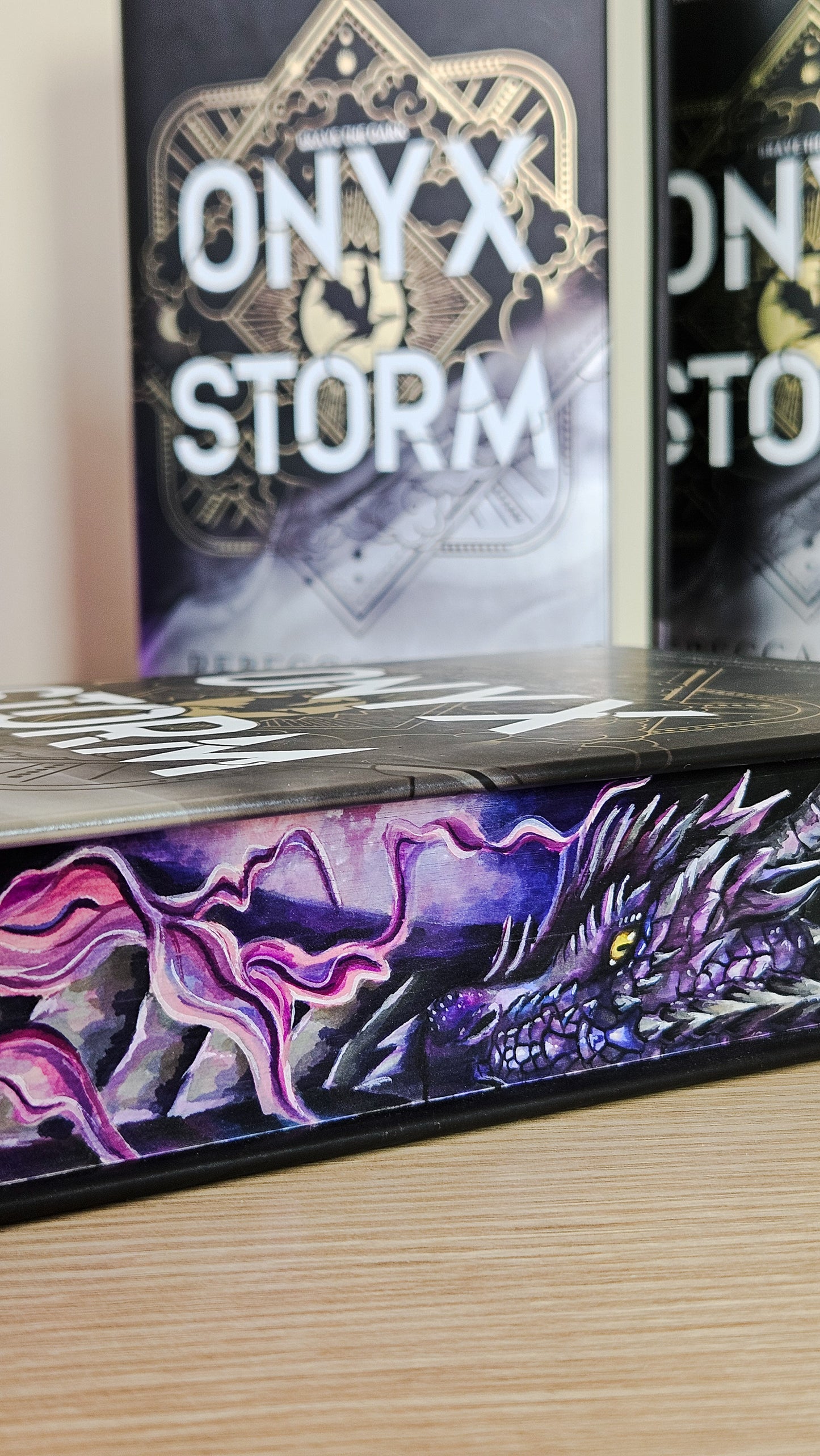 Fourth Wing, Iron Flame and Onyx Storm set by Rebecca Yarros Fore-edge Painting
