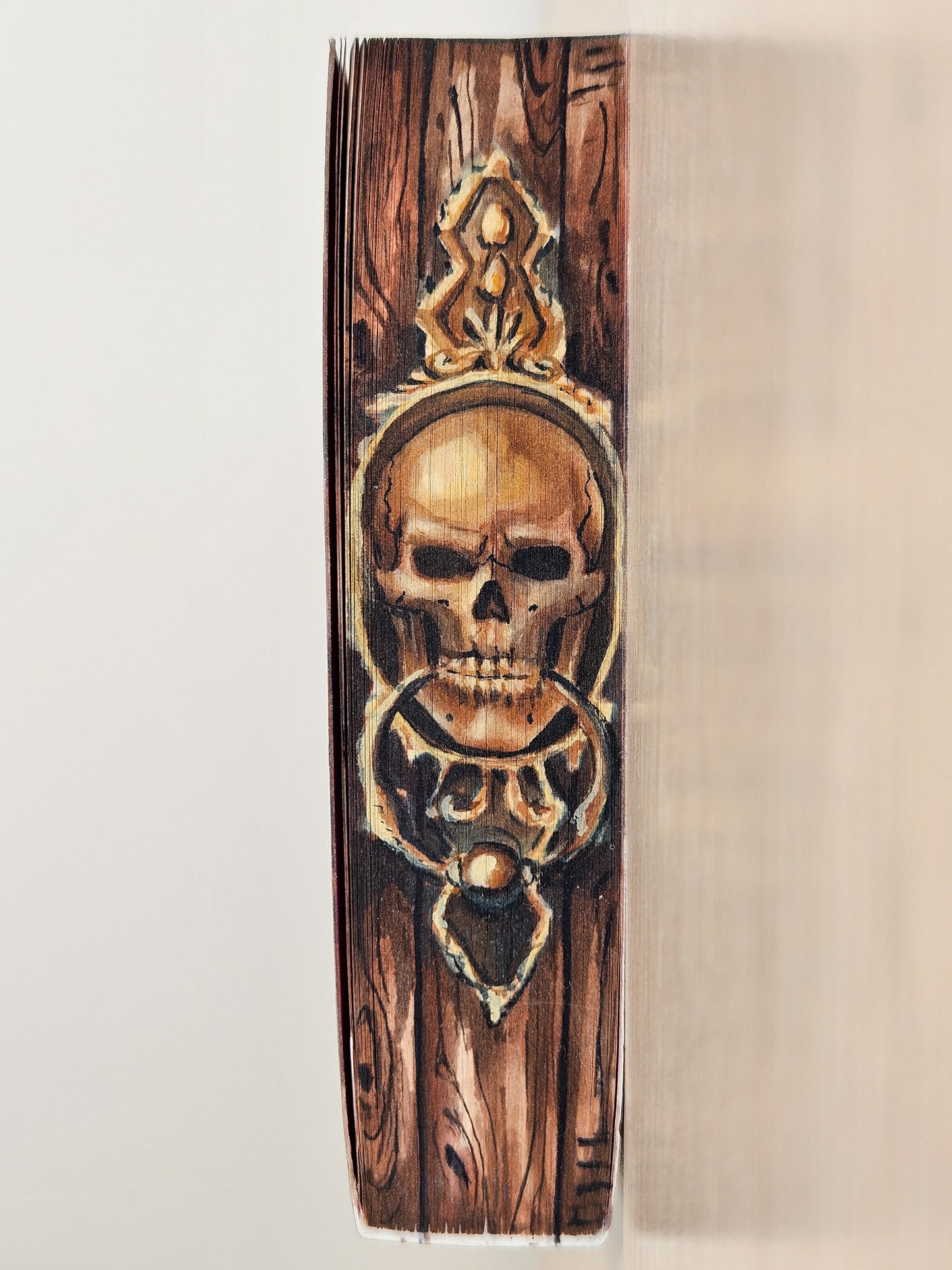 Crown of Midnight Fore-edge Painting