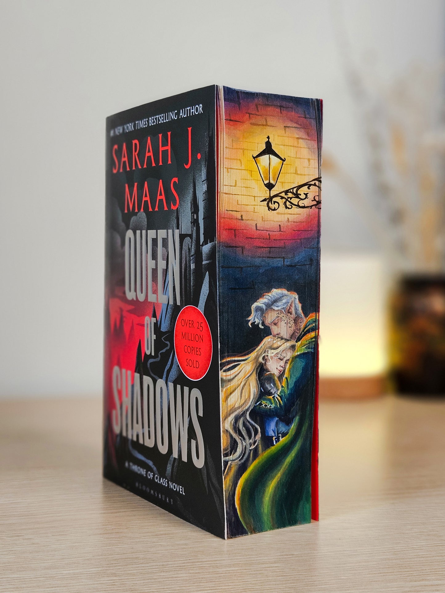Queen of Shadows Fore-edge Painting